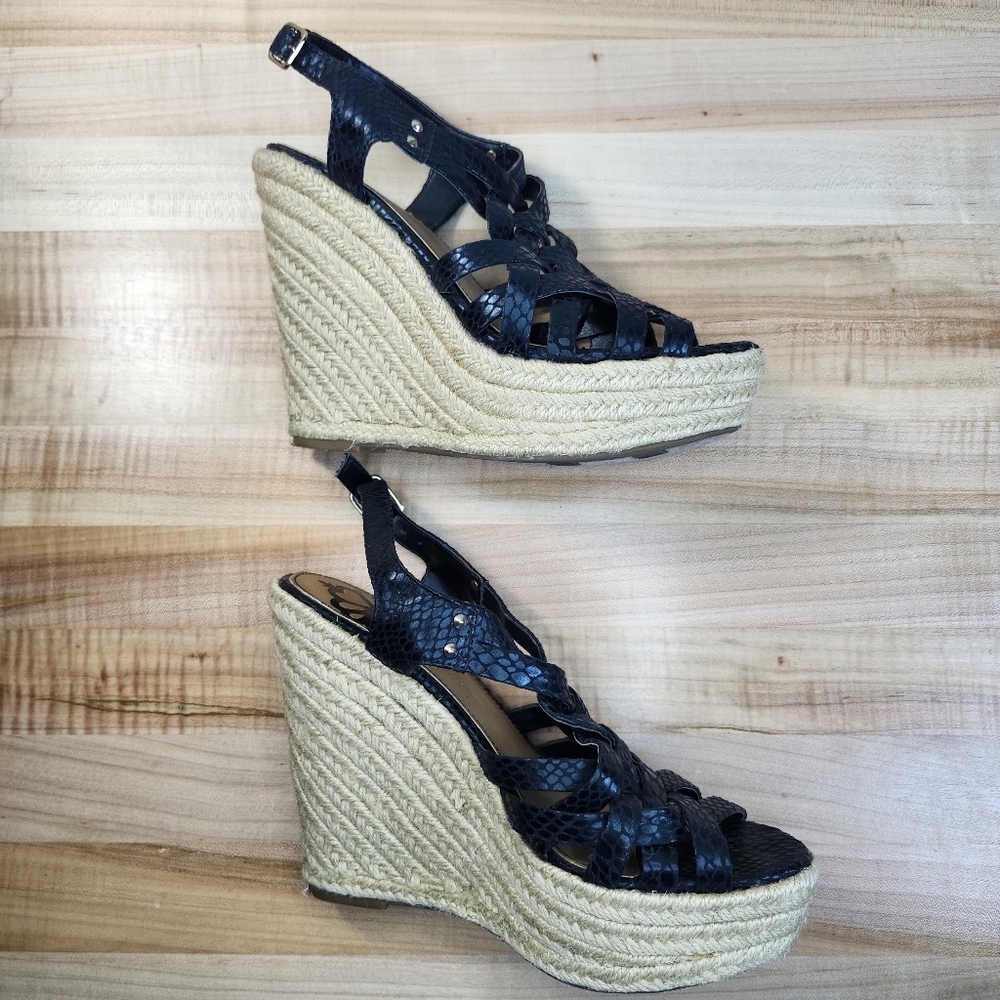 Fergalicious Womens Espadrille Wedge Sandals Black Ankle Strap